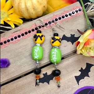 👻2/$10👻 🎃Halloween Earrings 🐱Trick or Treat🎃